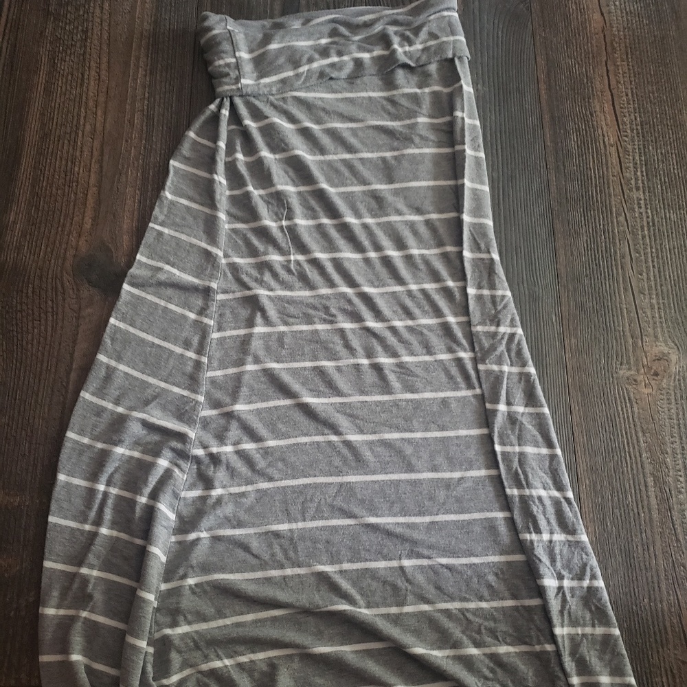 Maxi stripped skirt